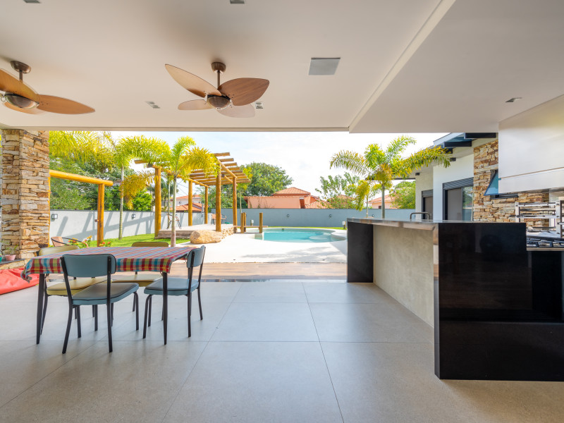 Casa de condomínio à venda Vivendas do Lago com 350m² e 3 quartos por R$ 2.990.000 - image00009.jpg