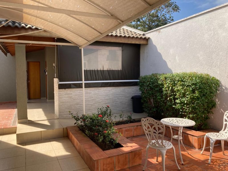 Casa à venda Jardim Bandeirantes com 200m² e 4 quartos por R$ 850.000 - 757902666-ccb8a13d-11d2-4a8d-91d3-0e06c13f60b0.jpeg