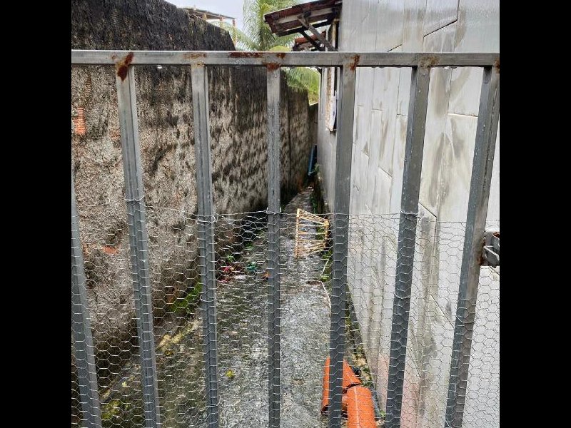 Casa à venda Centro com 420m² e 2 quartos por R$ 300.000 - 1519062036-e2929e58-ef8b-46a1-ab3a-40ba88b47682.jpeg