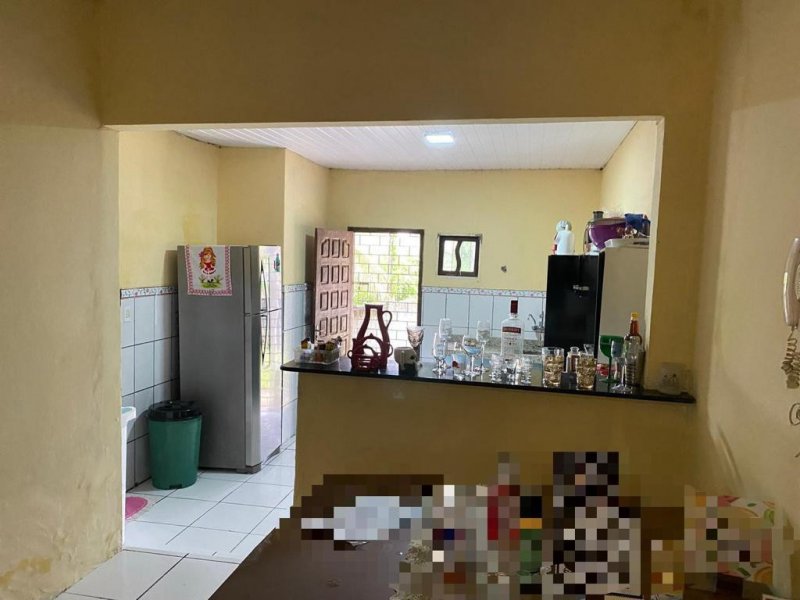 Casa à venda Centro com 420m² e 2 quartos por R$ 300.000 - 1816361118-9a151f7e-e8b2-4d6f-9712-649aac5a7842.jpeg