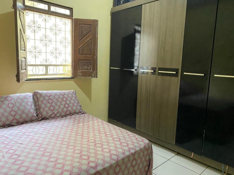 Casa à venda Centro com 420m² e 2 quartos por R$ 300.000 - 1905387618-c3c1d5fa-2d12-422a-ab68-80b789dc2a84.jpeg