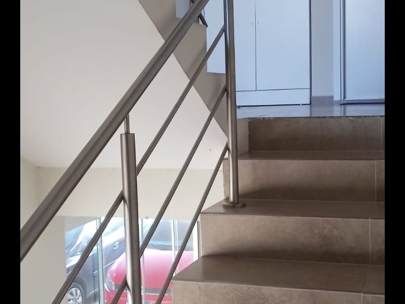 Apartamento à venda Ingleses Sul com 70m² e 2 quartos por R$ 278.000 - 393512157-escadaria.jpeg