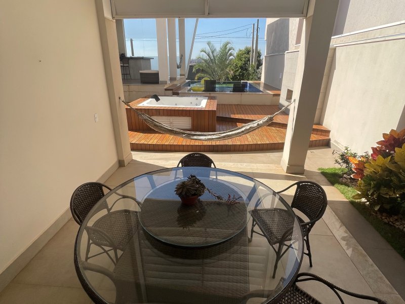 Casa de condomínio à venda Village Limeira com 300m² e 3 quartos por R$ 18.000 - 1228471484-redonda-meio.jpg