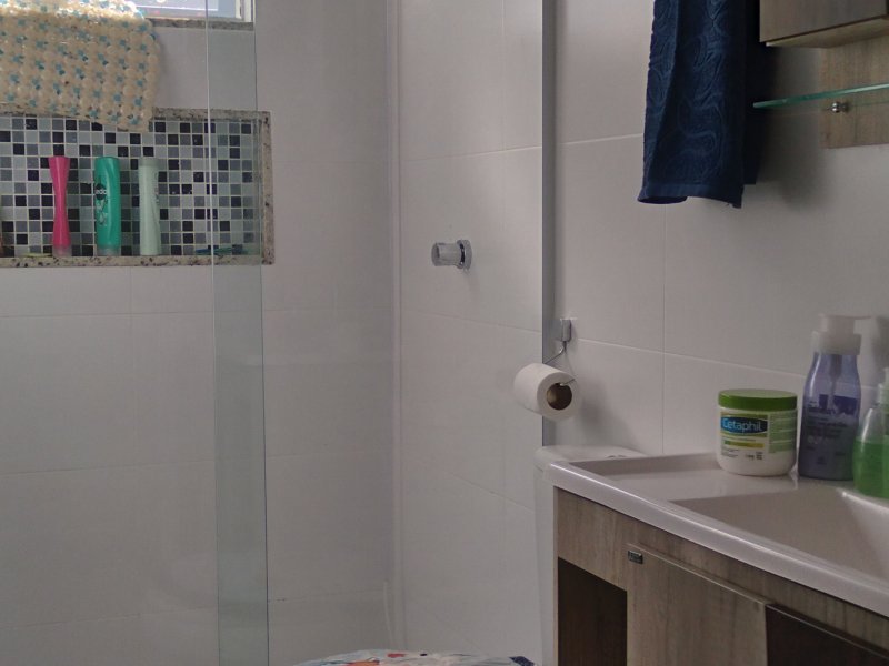 Apartamento à venda Ingleses do Rio Vermelho com 75m² e 2 quartos por R$ 300.000 - 49589418-20220527-095723.jpg