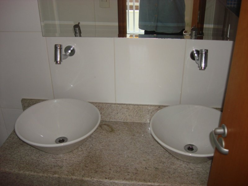 Casa de condomínio à venda Vila Madalena com 122m² e 3 quartos por R$ 1.485.000 - 642644276-16-wc-suite.JPG