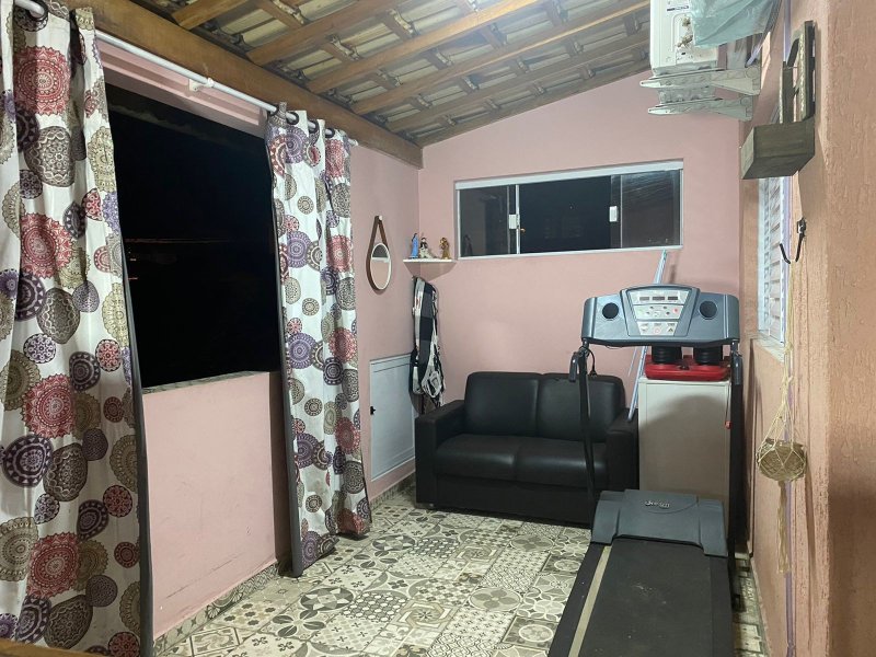 Casa à venda Canto do Forte com 131m² e 3 quartos por R$ 690.000 - 315500932-anyconv.jpg