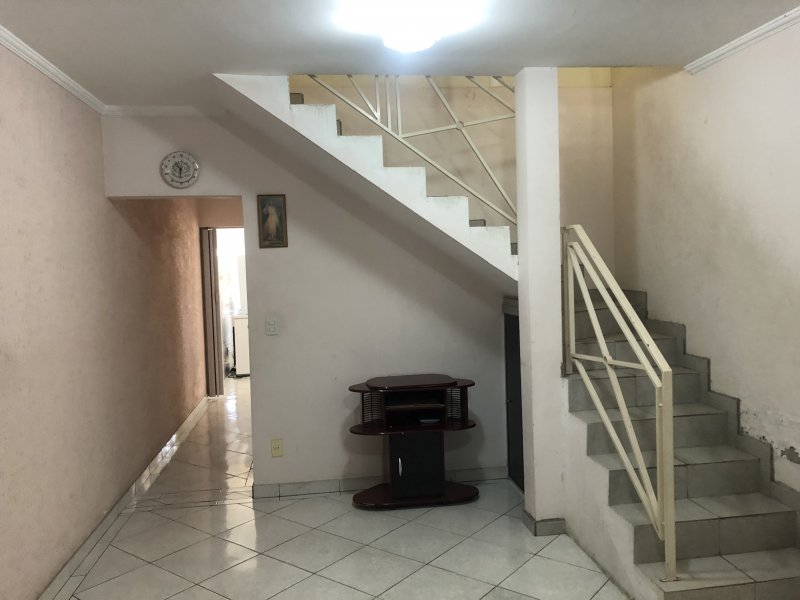 Casa à venda Vila Nova Cintra com 244m² e 4 quartos por R$ 560.000 - 1646876748-0f0ce15c-264c-49d6-98f3-03f5d17d1b39.jpeg