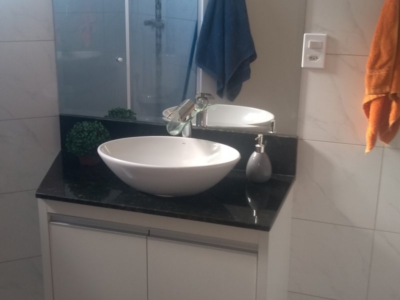 Casa de condomínio à venda Parque Residencial Maria Elmira com 213m² e 3 quartos por R$ 860.000 - 1100010234-img-20220424-150321345.jpg