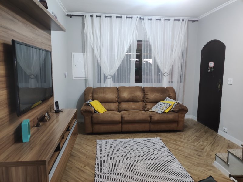 Casa à venda Jardim N. Sra. do Carmo com 220m² e 3 quartos por R$ 650.000 - 1457627834-img-20220806-095034.jpg