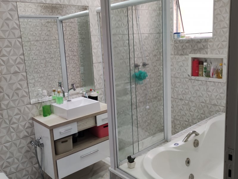 Casa à venda Jardim N. Sra. do Carmo com 220m² e 3 quartos por R$ 650.000 - 1719304787-img-20220806-104047.jpg