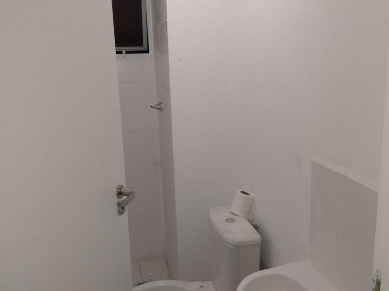 Apartamento à venda Colônia (Zona Leste) com 4156m² e 2 quartos por R$ 180.000 - 1038259979-banheiro-social.jpg