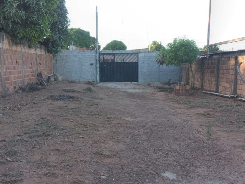 Terreno à venda Jardim Águas Lindas II com 300m² e 1 quarto por R$ 70.000 - 196773488-img-20220624-wa0023.jpg
