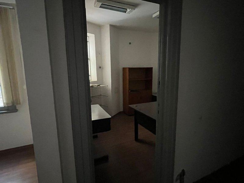 Comercial à venda República com 80m² e 1 quarto por R$ 250.000 - 389634621-0600aad5-5a2c-4a75-ae00-255f20043a2b.jpg