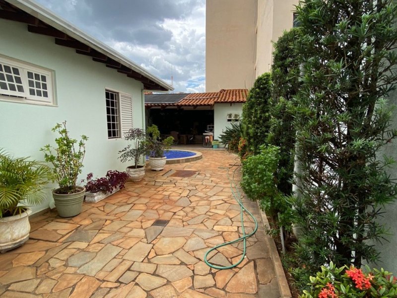 Casa à venda Centro com 345m² e 4 quartos por R$ 930.000 - 678154242-whatsapp-image-2022-06-14-at-16.jpeg