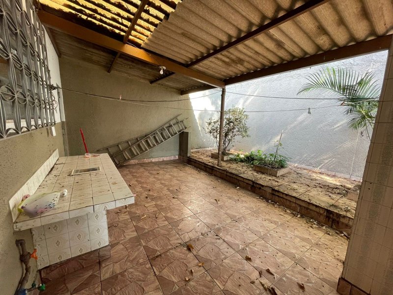 Casa à venda Jacarepaguá com 250m² e 2 quartos por R$ 700.000 - 1660403321-e7a755ff-ffaf-48ab-956a-8f95a1c5edd0.jpg