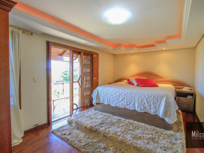 Casa à venda Santa Catarina com 596m² e 5 quartos por R$ 2.150.000 - 1147424849-img-20210626-wa00701.jpg