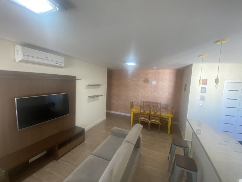 Casa à venda Jardim Krahe com 76m² e 1 quarto por R$ 330.000 - 1006792564-foto05.JPG