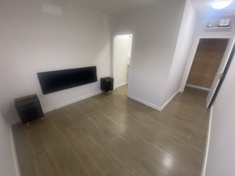 Casa à venda Jardim Krahe com 76m² e 1 quarto por R$ 330.000 - 1603907064-foto12.JPG