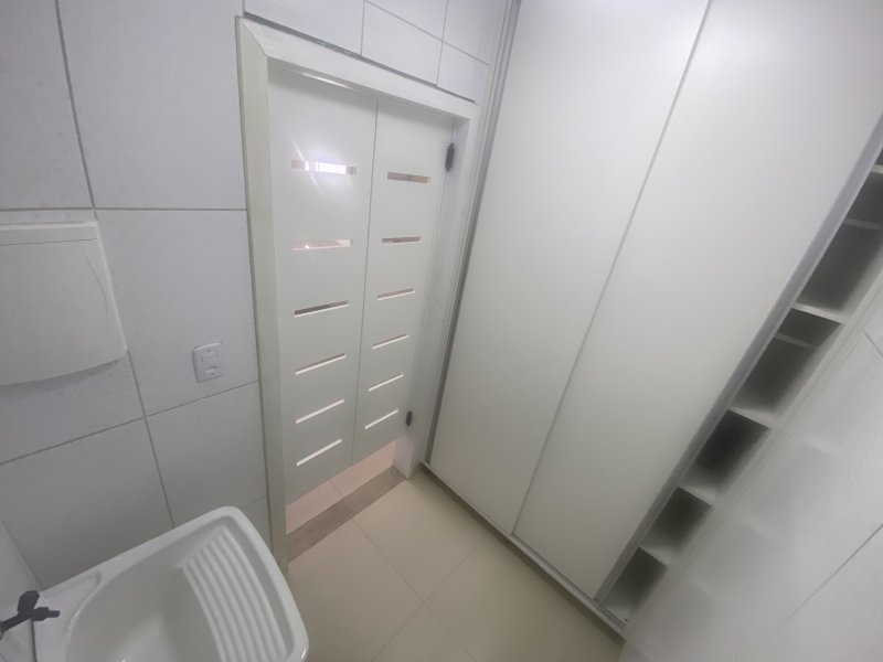 Casa à venda Jardim Krahe com 76m² e 1 quarto por R$ 330.000 - 823634088-foto18.JPG