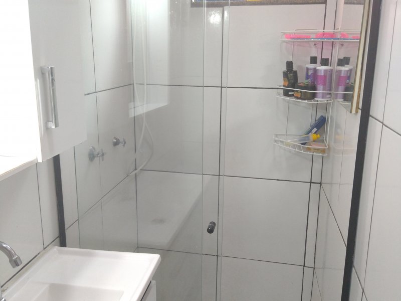 Casa à venda Bráz De Pina com 47m² e 3 quartos por R$ 70.000 - 788506847-img-20220709-111707988.jpg