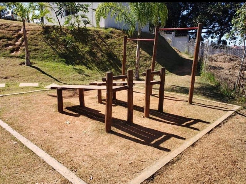 Apartamento à venda Parque Piratininga com 45m² e 2 quartos por R$ 90.000 - 1732756628-2977b310-605e-41b7-a726-aa541b83fb90.jpeg