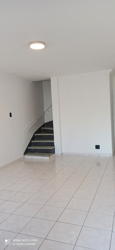 Casa à venda Lapa com 100m² e 2 quartos por R$ 550.000 - 331007217-img-20221108-135739.jpg