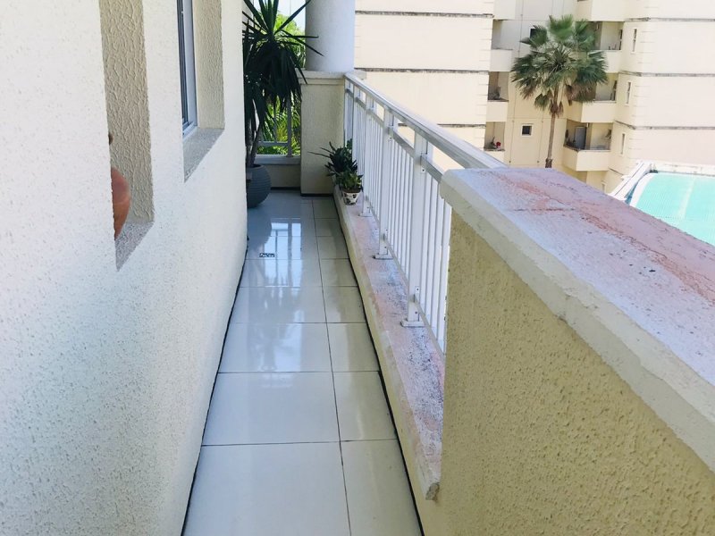 Apartamento à venda Cambeba com 73m² e 2 quartos por R$ 410.000 - 1160441755-toda-varanda.jpg