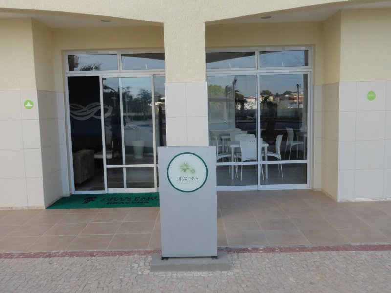 Apartamento à venda Cambeba com 73m² e 2 quartos por R$ 410.000 - 1827170230-entrada-da-torre.JPG