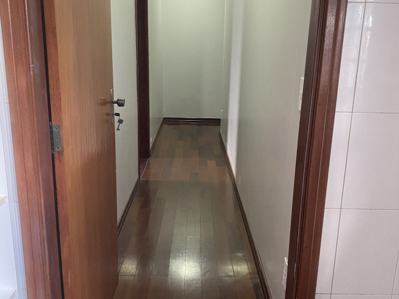 Casa à venda centro com 240m² e 3 quartos por R$ 550.000 - 1706875309-1c33d1ee-f19c-4613-a73b-4615a7d0fa8d.jpeg