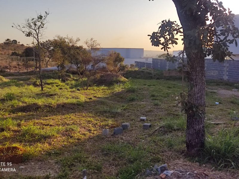 Terreno à venda Centro com 536m² e 1 quarto por R$ 450.000 - 478704429-whatsapp-image-2022-06-18-at-02.jpeg