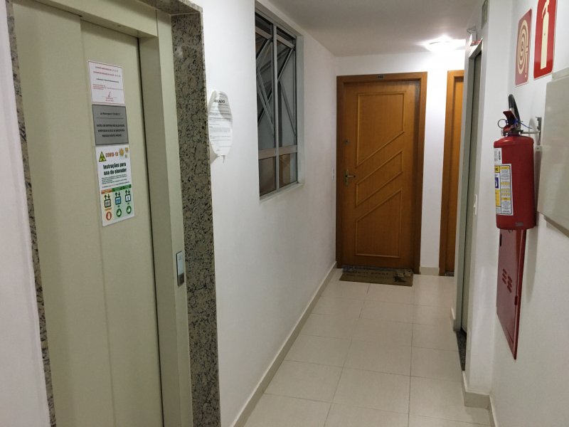 Apartamento à venda Santa Mônica com 71m² e 3 quartos por R$ 355.000 - 1182934069-img-5104.JPG