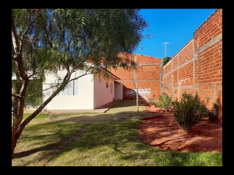 Casa à venda Centro com 600m² e 6 quartos por R$ 190.000 - 1890527004-7203aa3b-25d5-4454-997e-5102edc1dc92.jpg