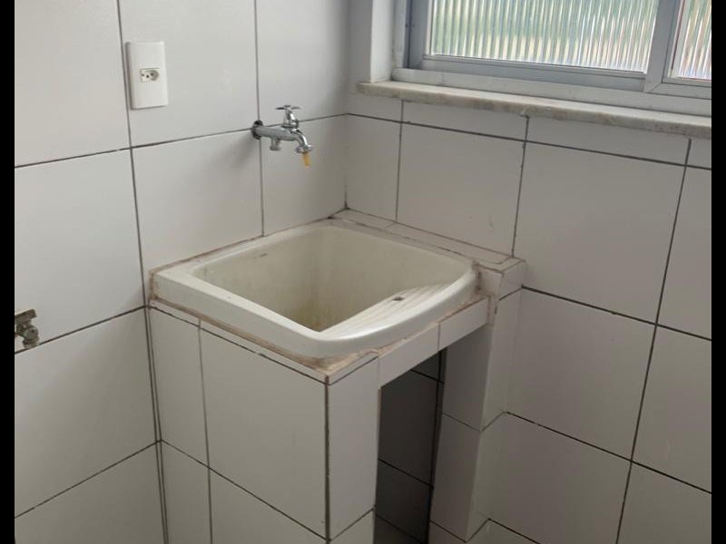 Apartamento à venda Freguesia (Jacarepaguá) com 55m² e 2 quartos por R$ 190.000 - 1947890540-foto-area-de-servico.jpeg