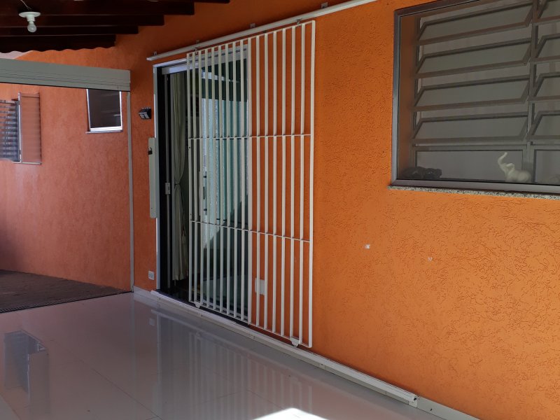 Casa à venda Maracanã com 252m² e 3 quartos por R$ 750.000 - 1203273701-garagem-4.jpg