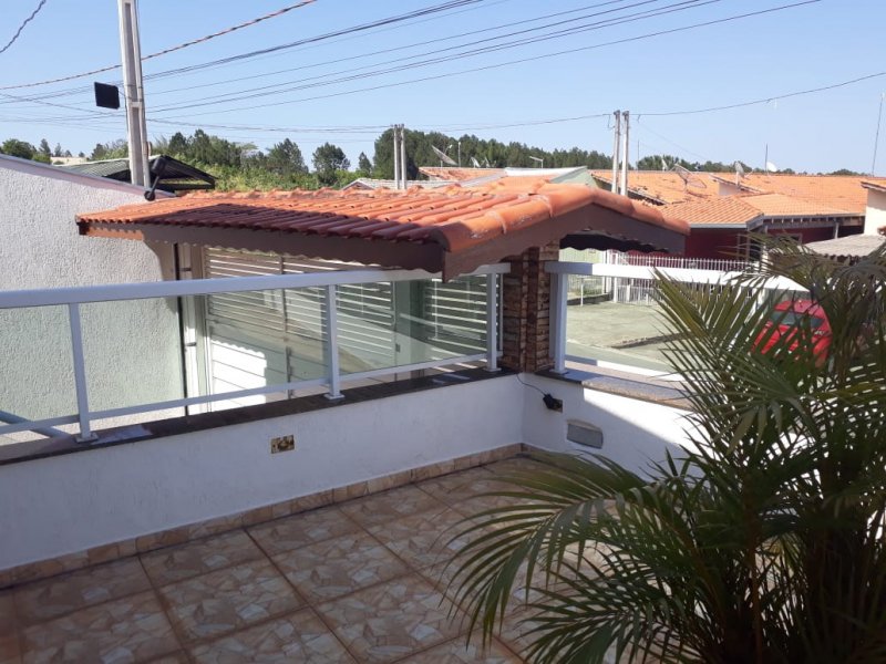 Casa à venda Maracanã com 252m² e 3 quartos por R$ 750.000 - 1367840823-varanda-da-frente-1-8.jpg