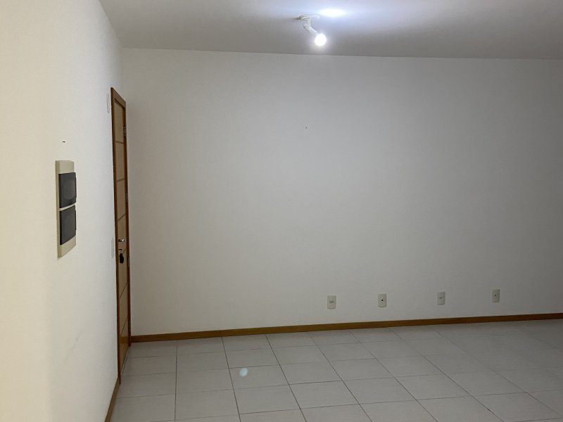Apartamento à venda Vila Nova com 74m² e 2 quartos por R$ 400.000 - 1990886835-c9714e71-a1e9-412b-ab0d-8aa168340655.jpeg