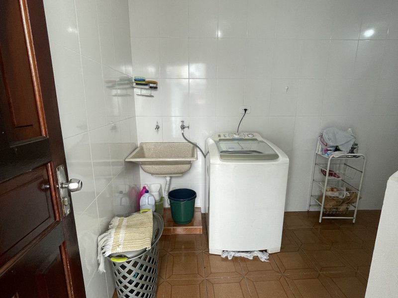 Casa à venda Veloso com 213m² e 2 quartos por R$ 430.000 - 505918946-13.jpg