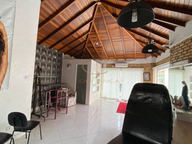 Casa à venda São José com 240m² e 3 quartos por R$ 579.000 - mm-12.jpg