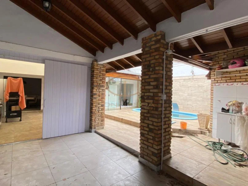 Casa à venda São José com 240m² e 3 quartos por R$ 579.000 - mm-9.jpg