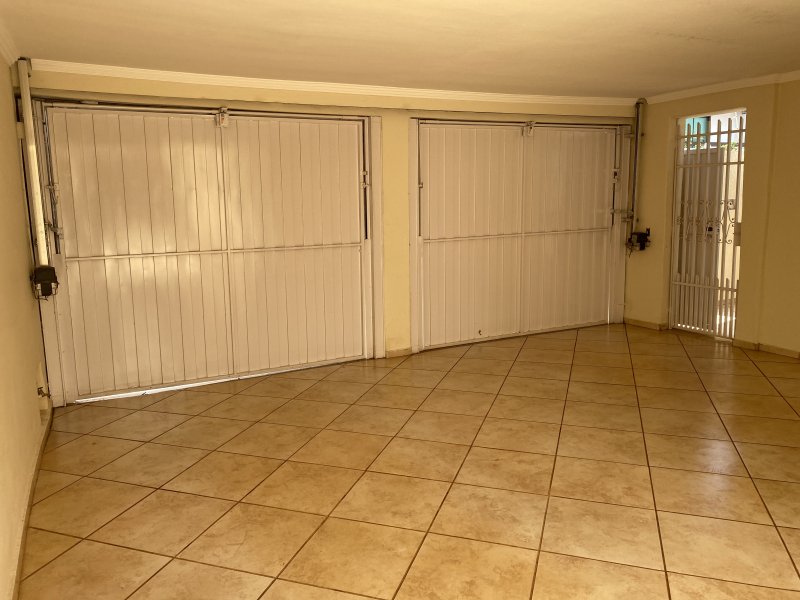 Casa à venda Jardim Alvorada com 250m² e 3 quartos por R$ 650.000 - 1748420619-f3952240-357a-4d8b-9cab-1d7948da56da.jpeg