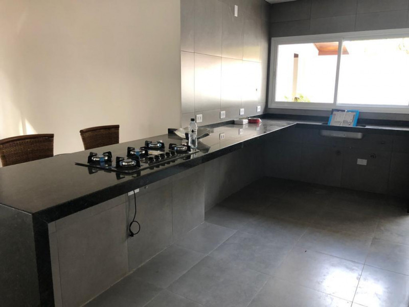 Casa à venda Nova Gardênia com 230m² e 3 quartos por R$ 1.600.000 - 1380783734-26.jpg