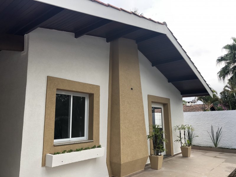 Casa à venda Nova Gardênia com 230m² e 3 quartos por R$ 1.600.000 - 1476924939-fdc4ed86-0826-4b69-b156-7cb463affded.jpeg