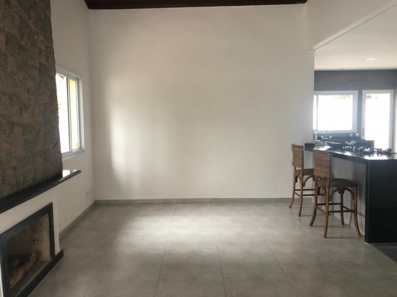 Casa à venda Nova Gardênia com 230m² e 3 quartos por R$ 1.600.000 - 2115083211-10.jpg