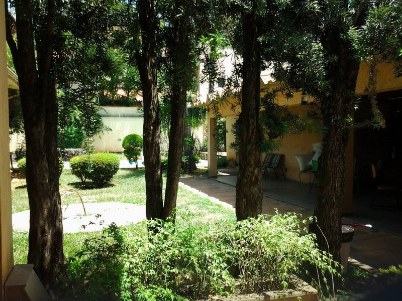 Casa de condomínio à venda Iate Clube de Americana com 452m² e 3 quartos por R$ 1.400.000 - 1249087956-jardim.jpg