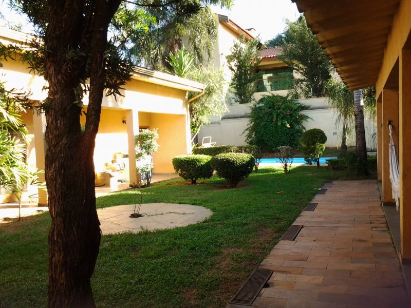 Casa de condomínio à venda Iate Clube de Americana com 452m² e 3 quartos por R$ 1.400.000 - 1294006427-jardim1.jpg