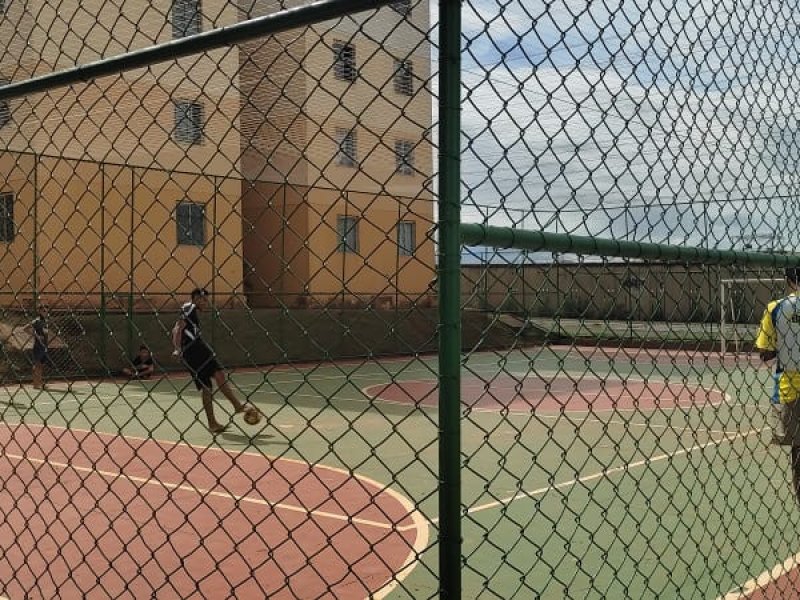 Apartamento à venda Samambaia Sul com 47m² e 2 quartos por R$ 128.500 - 1679463274-foto-quadra-esportes.jpeg