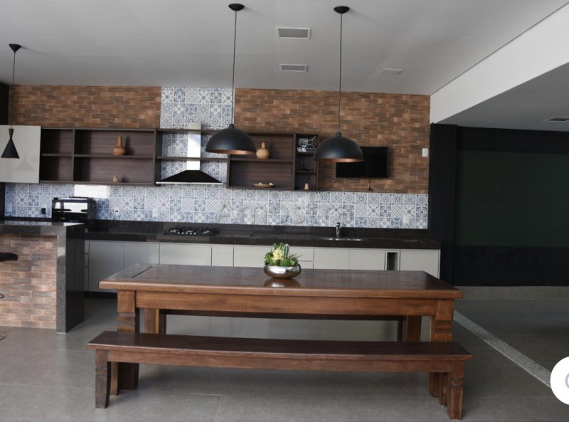 Casa à venda Catalão com 960m² e 4 quartos por R$ 2.750.000 - 406465101-50252766-d1d5-412f-9d05-d835348b7b3c.jpeg