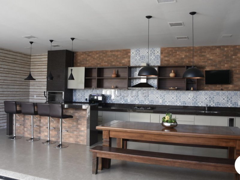 Casa à venda Catalão com 960m² e 4 quartos por R$ 2.750.000 - 613365051-ff36b420-8d6a-483d-bae2-99fec817d6eb.jpeg