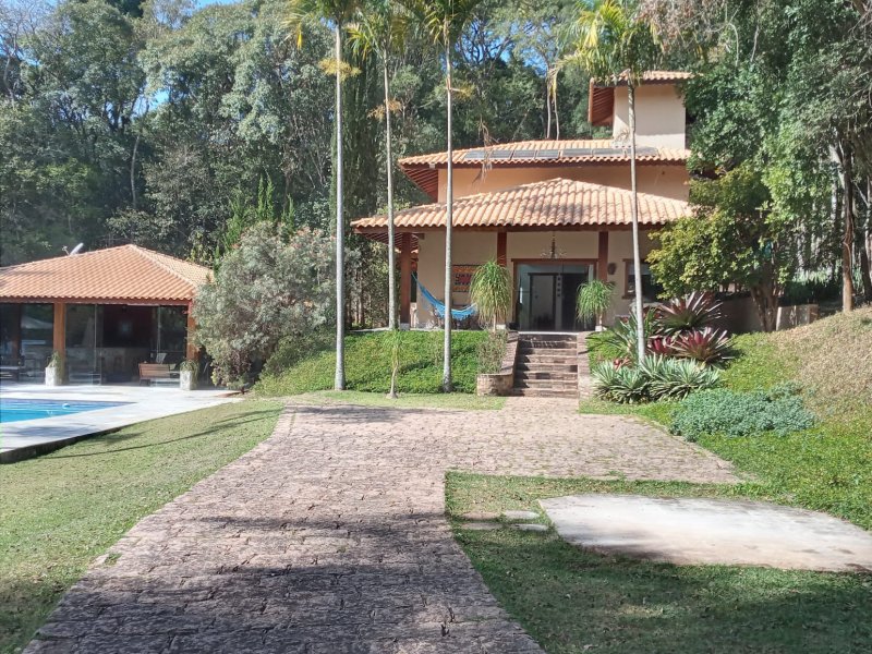 Casa de condomínio à venda caxambu com 541m² e 2 quartos por R$ 2.850.000 - 1814862828-fachada-casa.jpg