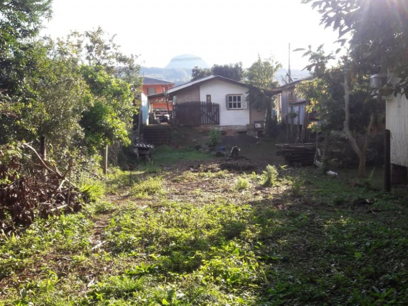 Casa à venda Vila Nova com 255m² e 1 quarto por R$ 149.000 - 1673040135-c074a169-f736-441b-b75c-d3aa6820fd93.jpg